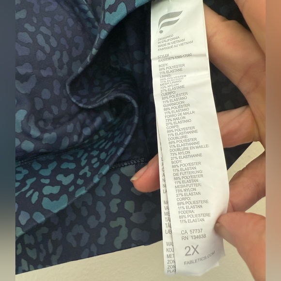 FABLETICSxYITTY Oasis Twist Bra - Picture 3 of 5